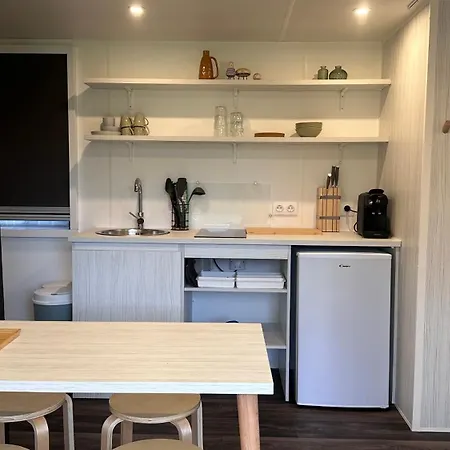 Glamping De Hof Eeden Luxury tent Warmond