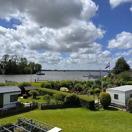 Glamping De Hof Eeden * Warmond