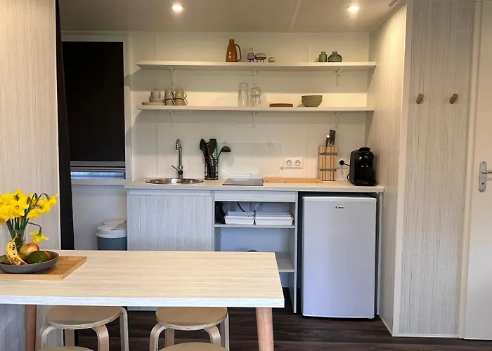 Glamping De Hof Eeden Glamping Warmond